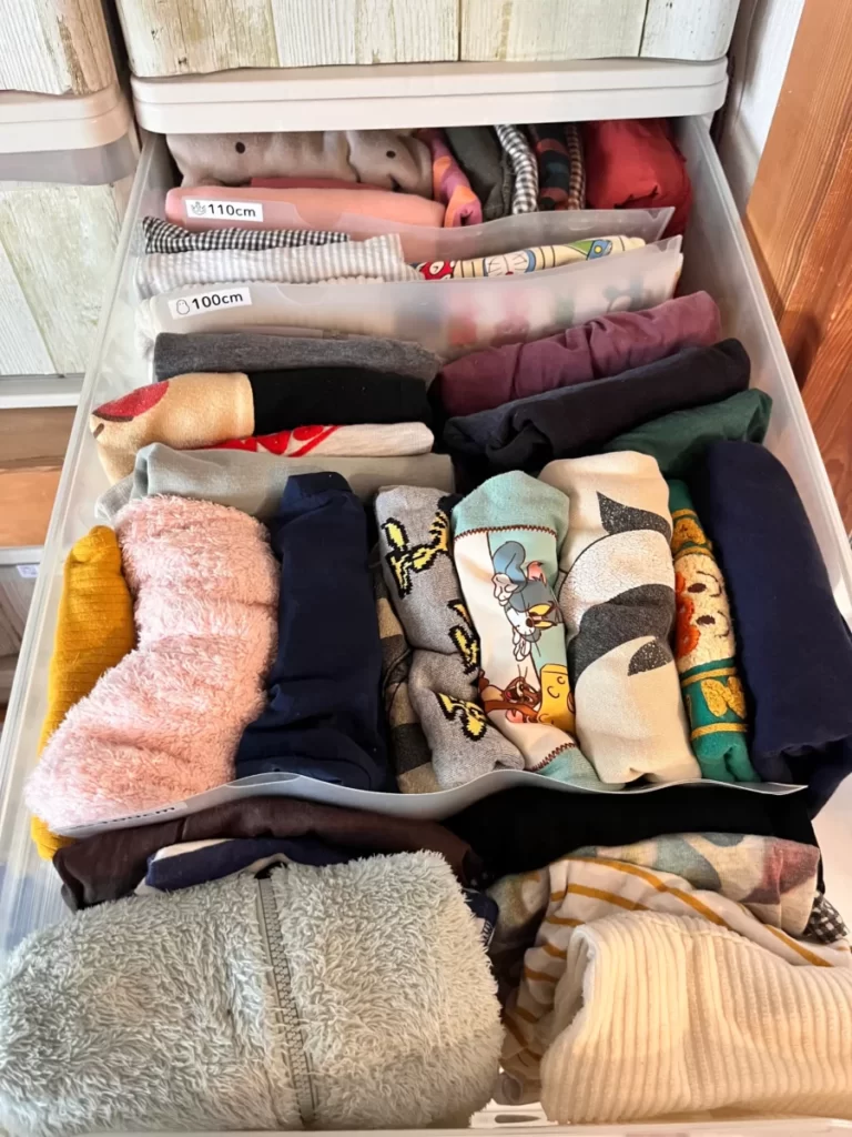 狭い家の洋服収納の工夫