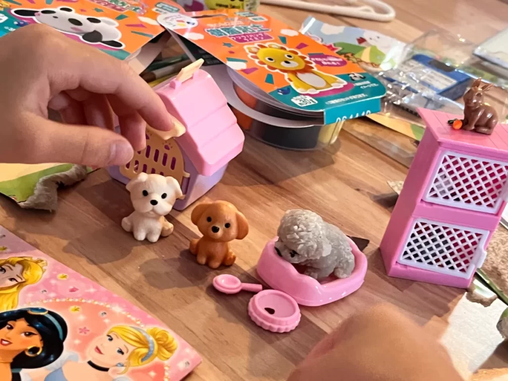 子どもたちの遊ぶ様子